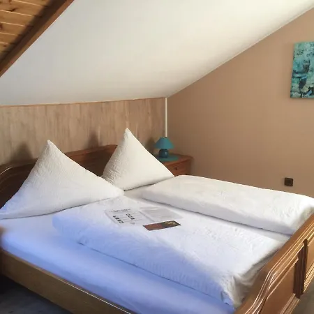 بيت ريفي Am Forst -
