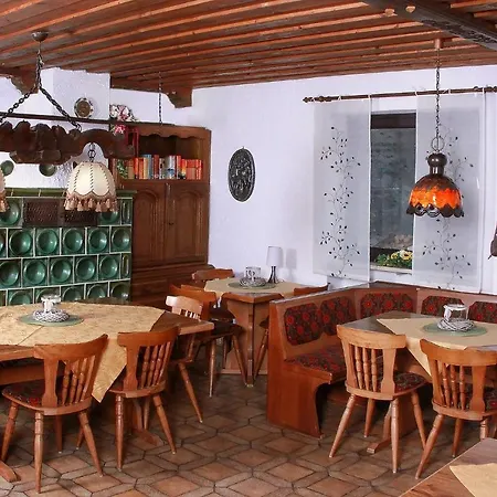 Inn Am Forst - *